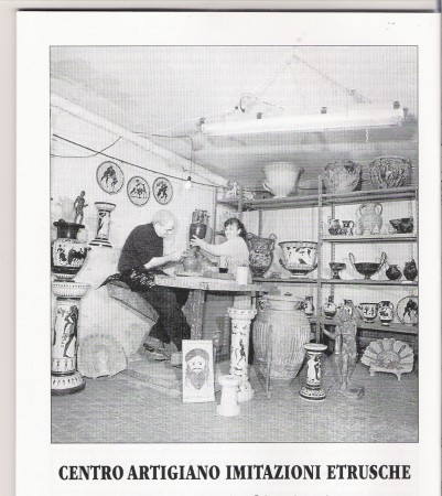 Pag. 48 - nella foto (1996)   i maestri d'arte Lamberto Di Berardino e Fausta Chirieletti